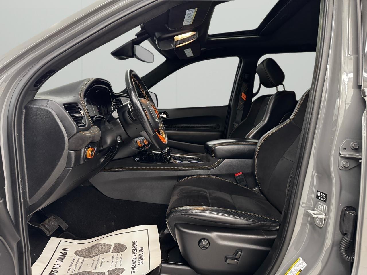 Dodge Durango Orange Sport AWD 2022