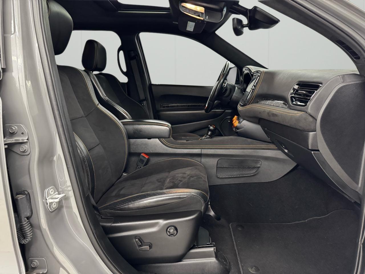 Dodge Durango Orange Sport AWD 2022