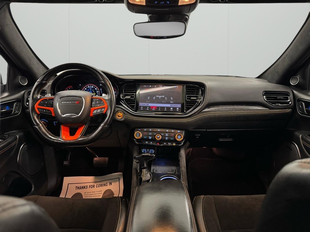 Dodge Durango Orange Sport AWD 2022