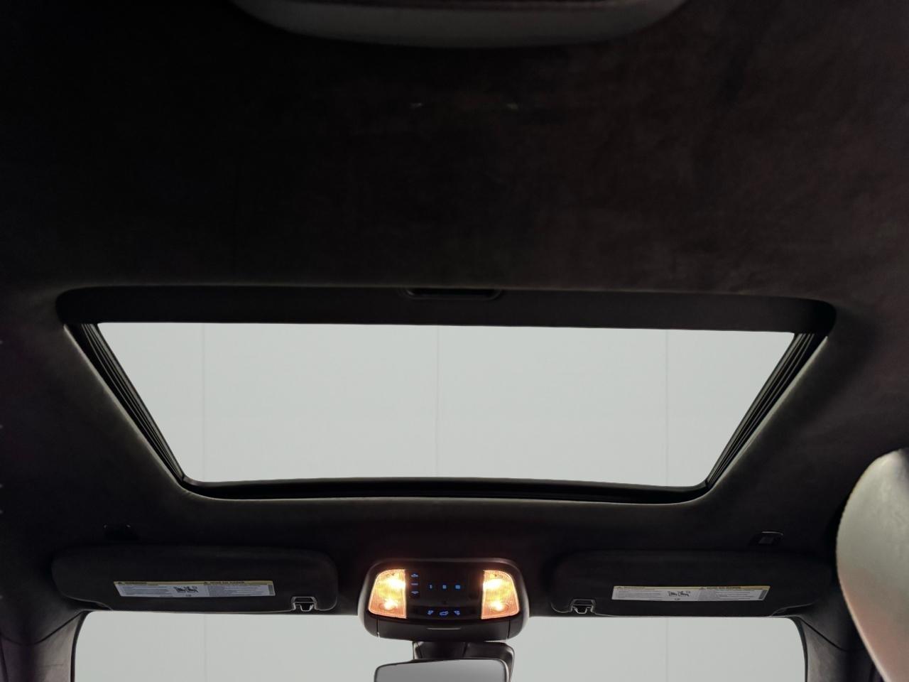 Dodge Durango Orange Sport AWD 2022