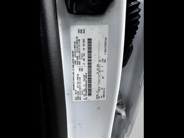Ford Super Duty F-350 DRW Lariat 4WD Crew Cab 179" WB 60" CA 2019