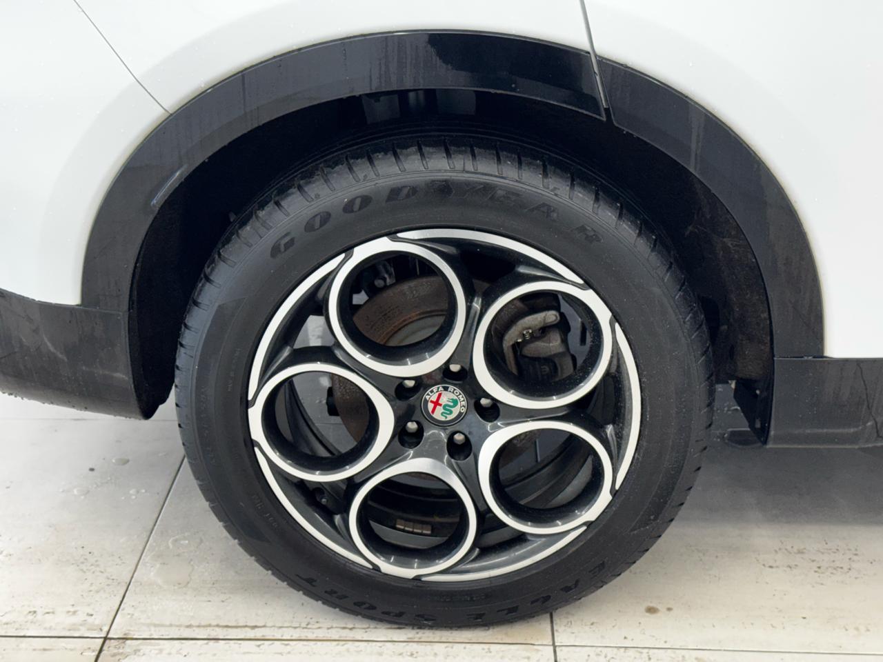 Alfa Romeo Tonale Ti EAWD 2024