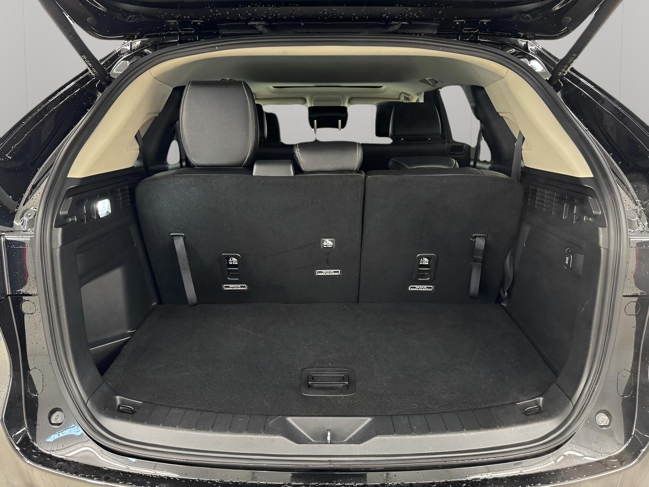 Mazda CX-90 3.3 Turbo Preferred Package 2025