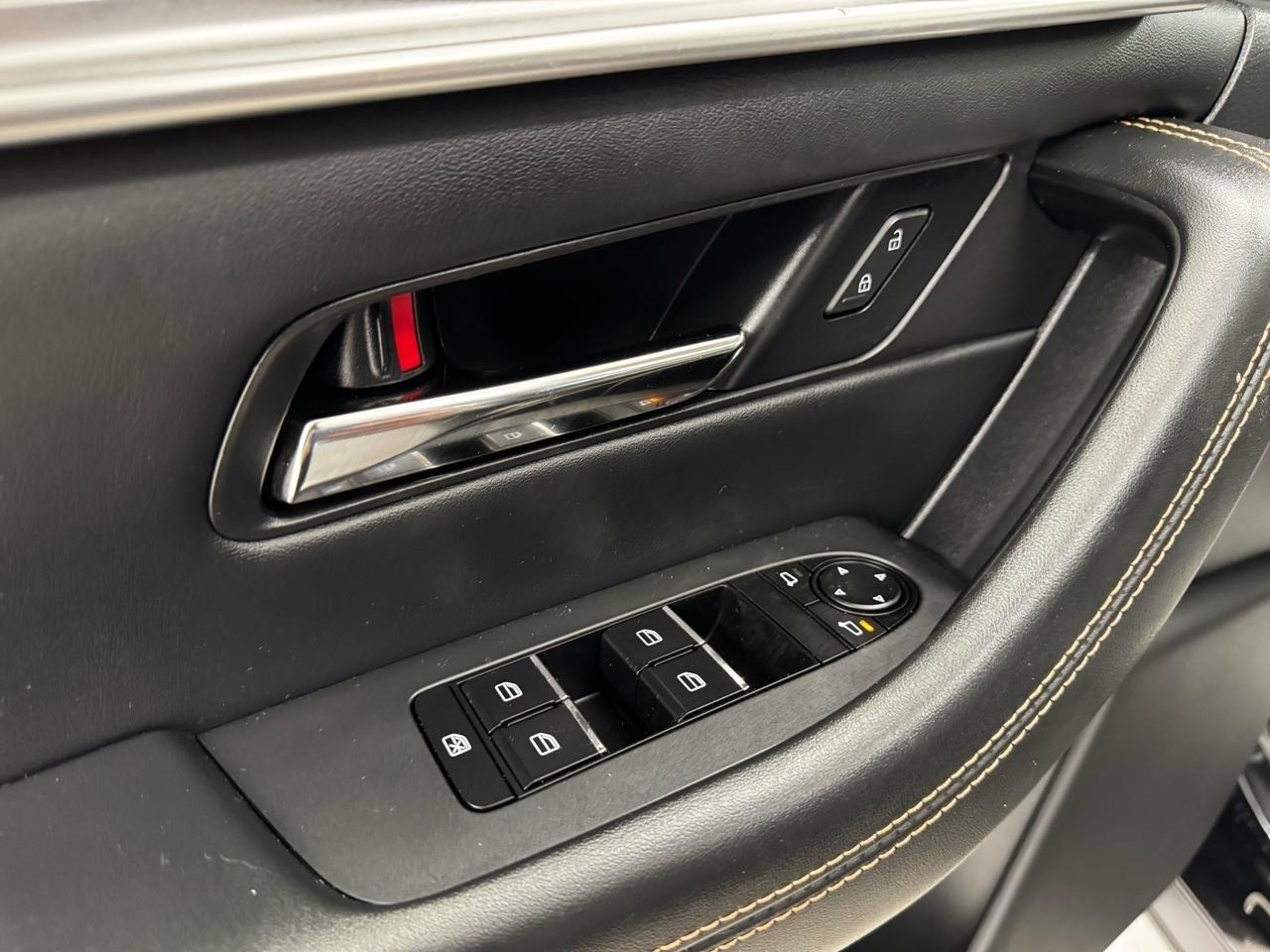 Mazda CX-90 3.3 Turbo Preferred Package 2025