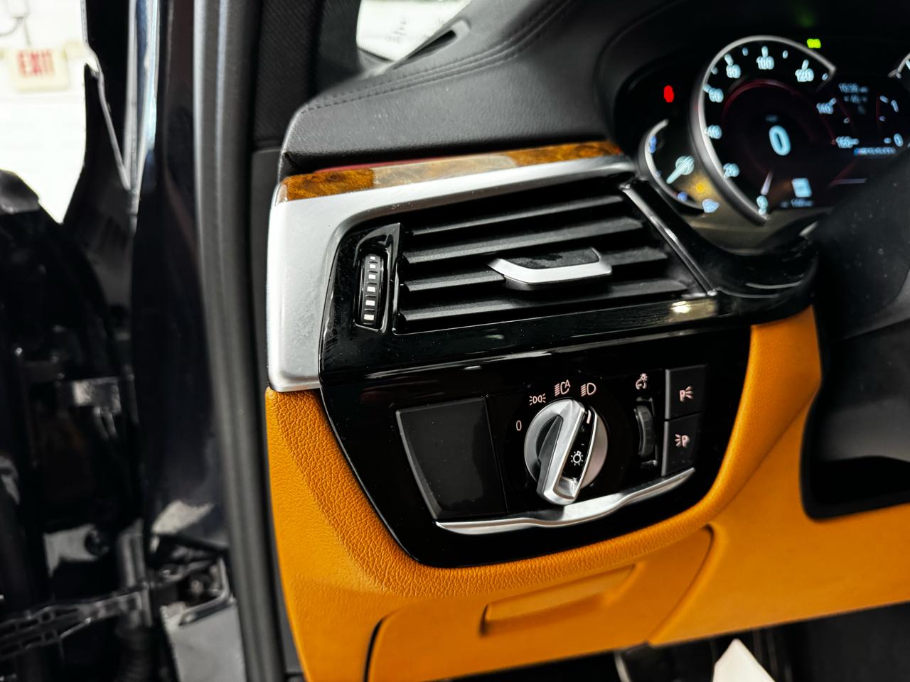 BMW 5 Series M550i xDrive Sedan 2018