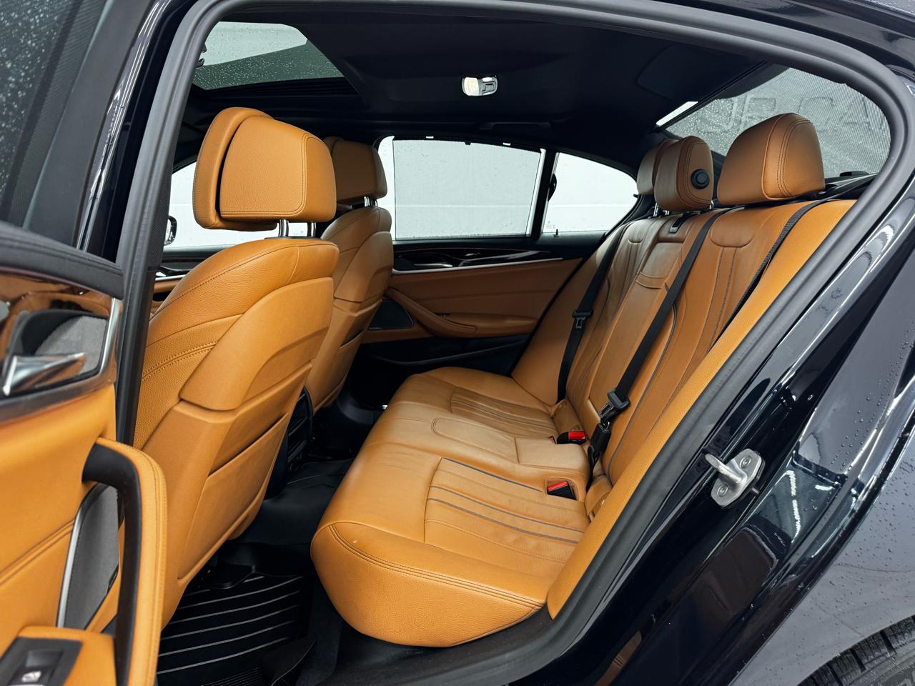 BMW 5 Series M550i xDrive Sedan 2018