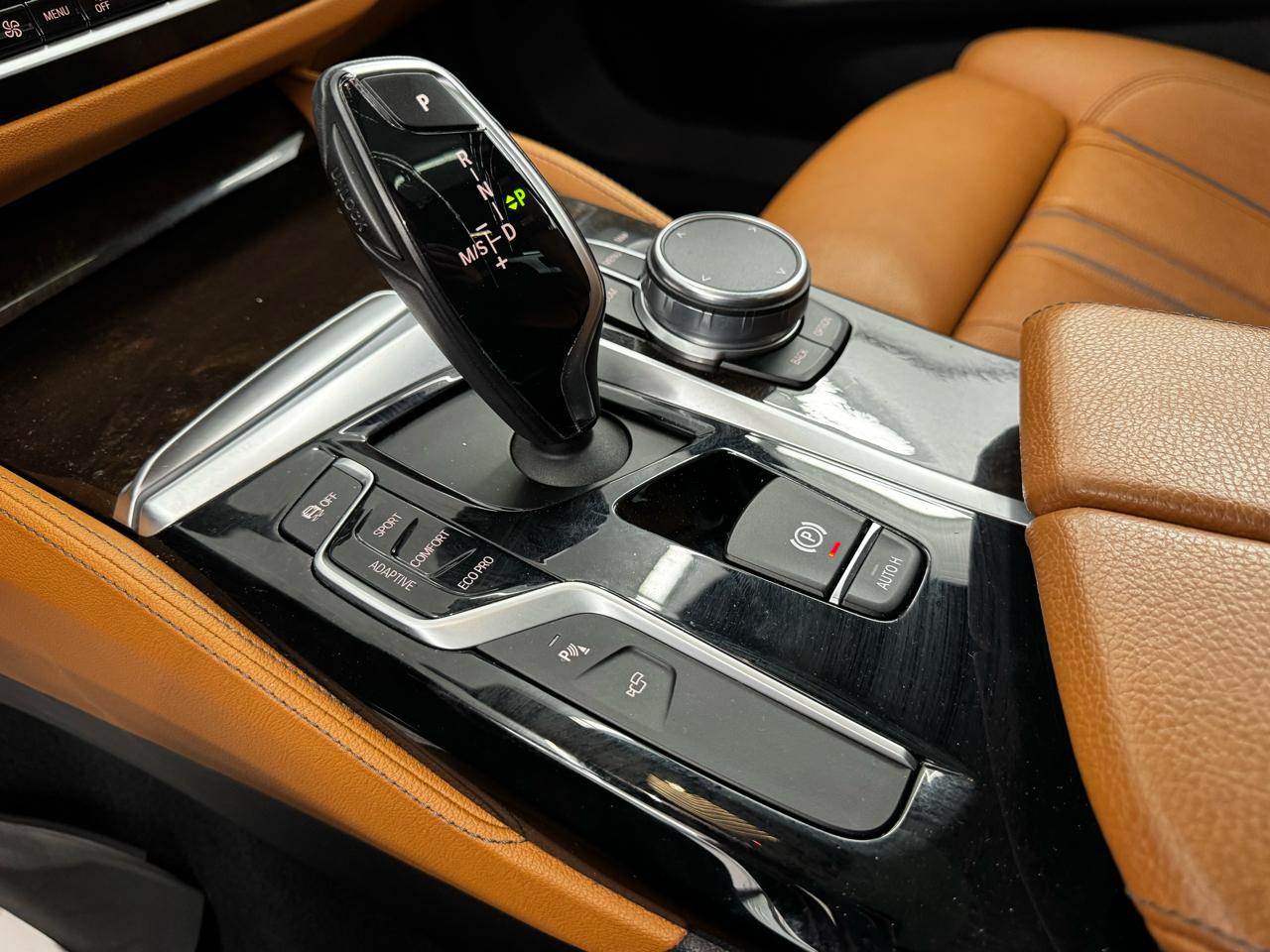 BMW 5 Series M550i xDrive Sedan 2018