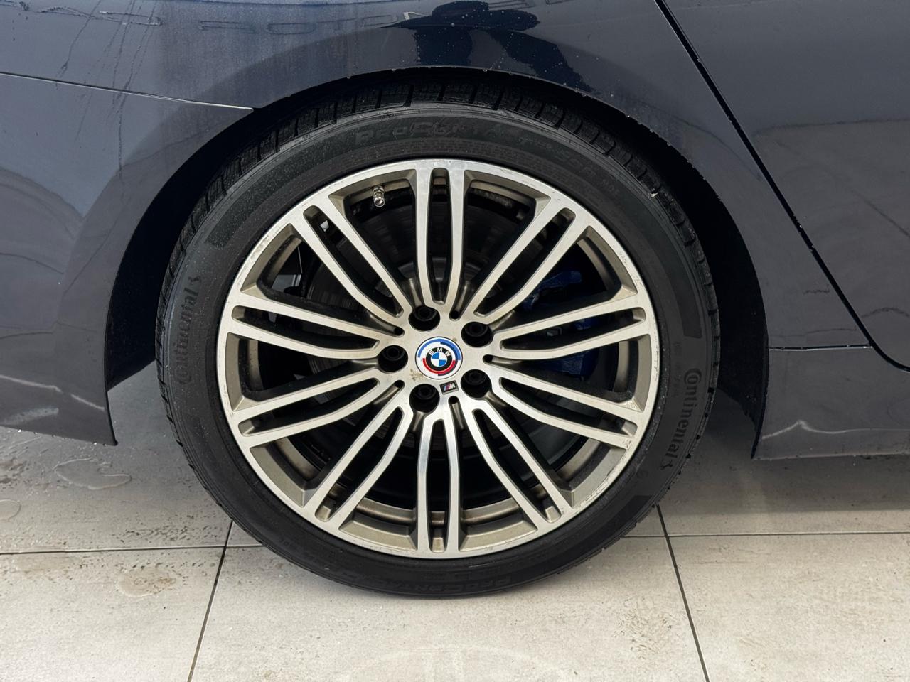 BMW 5 Series M550i xDrive Sedan 2018