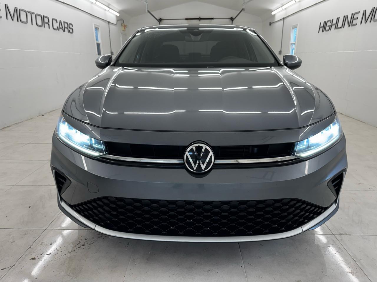 Volkswagen Jetta S Auto 2025