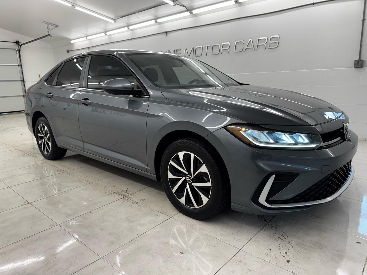 Volkswagen Jetta S Auto 2025