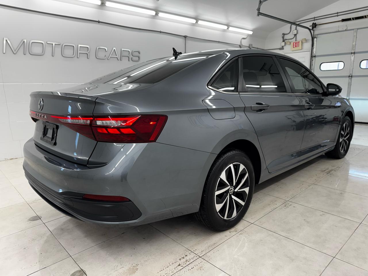 Volkswagen Jetta S Auto 2025