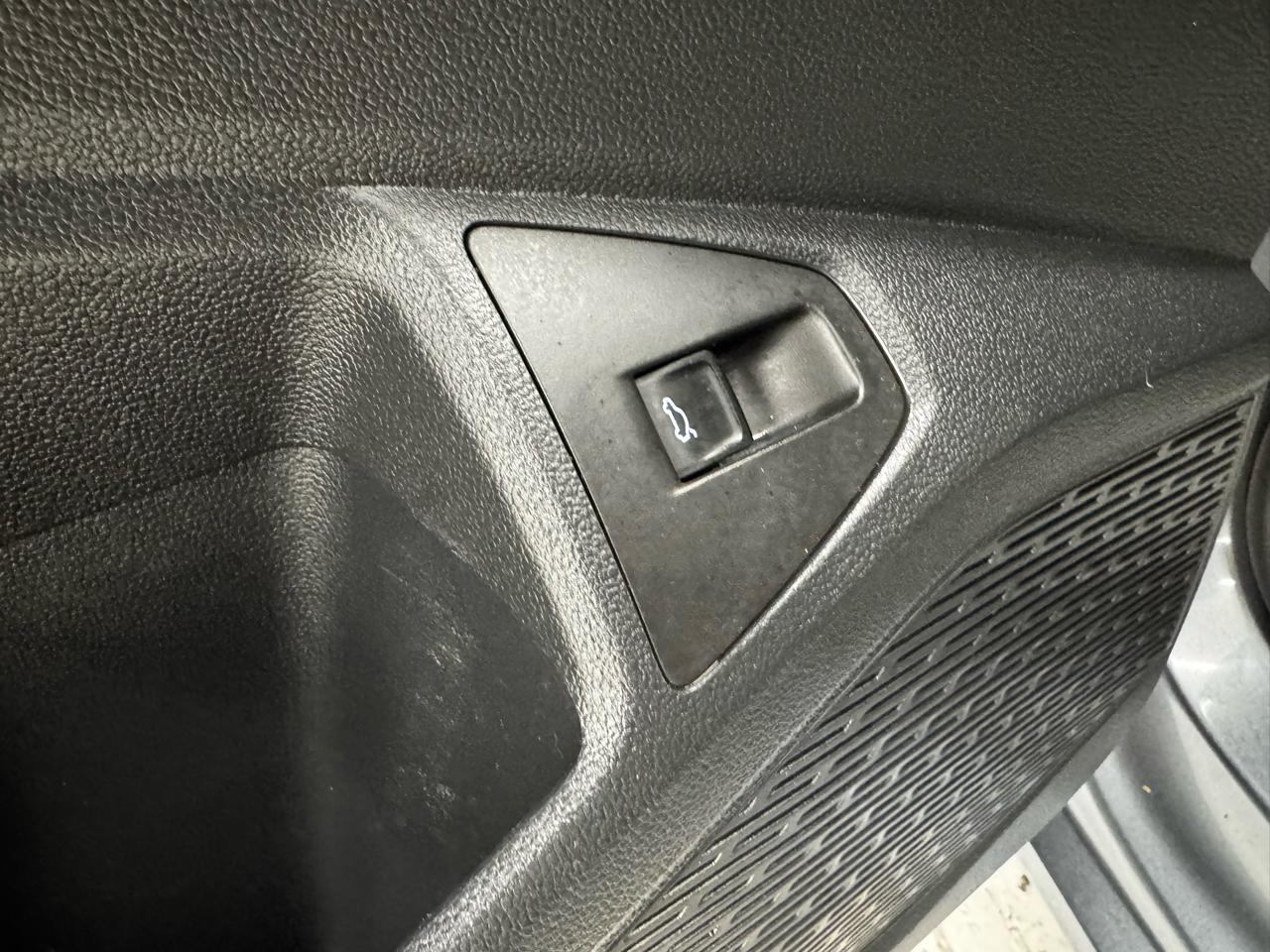 Volkswagen Jetta S Auto 2025