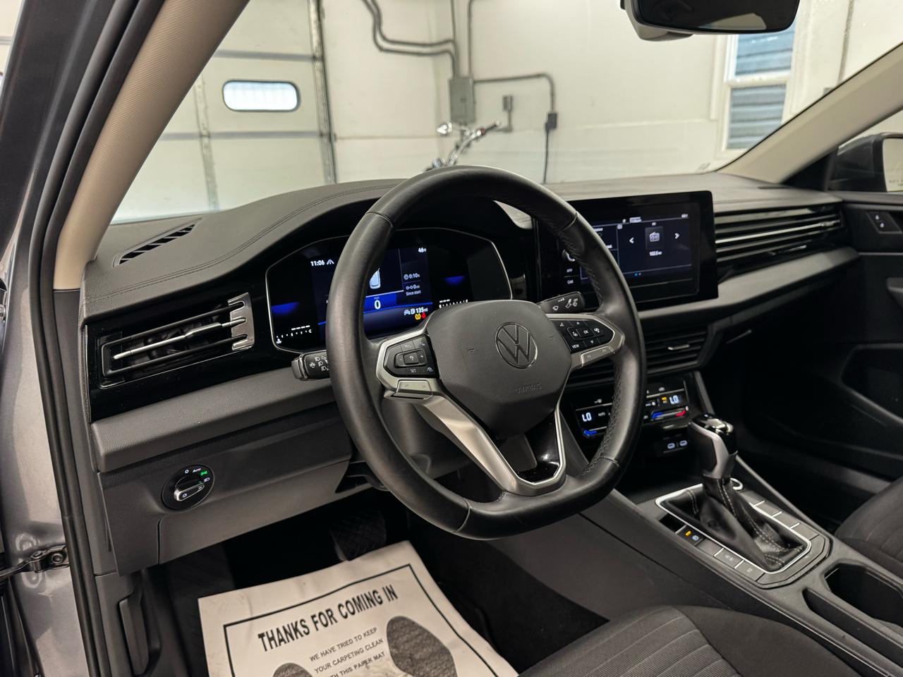 Volkswagen Jetta S Auto 2025