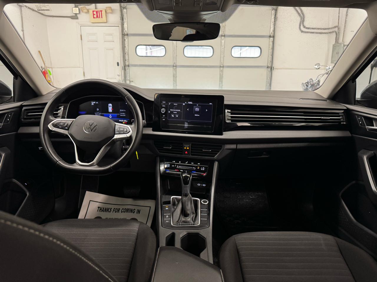 Volkswagen Jetta S Auto 2025