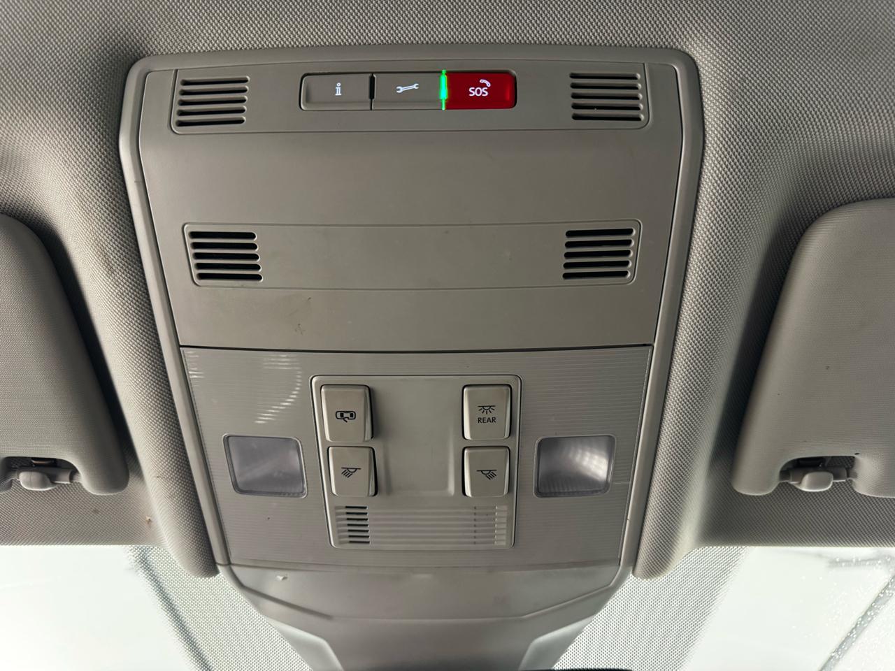 Volkswagen Jetta S Auto 2025