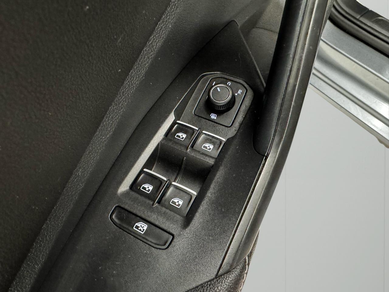 Volkswagen Jetta S Auto 2025