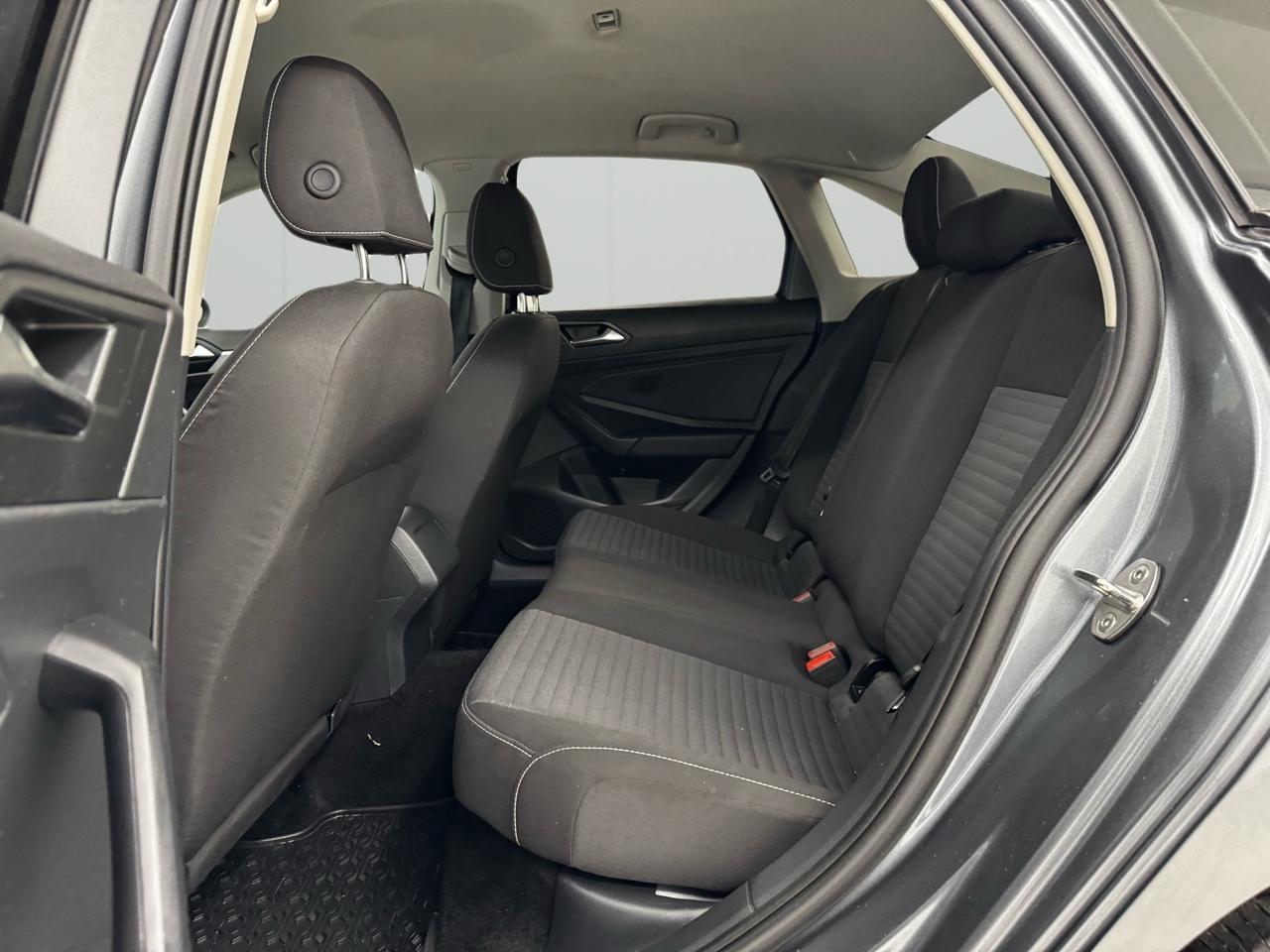 Volkswagen Jetta S Auto 2025