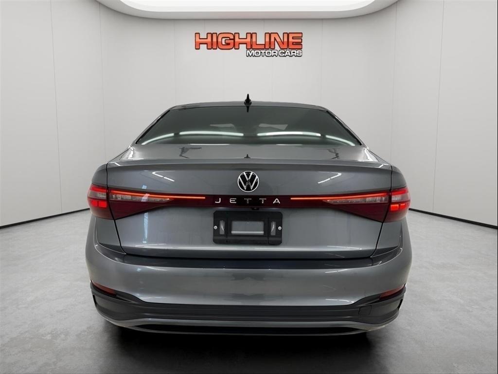 Volkswagen Jetta S Auto 2025