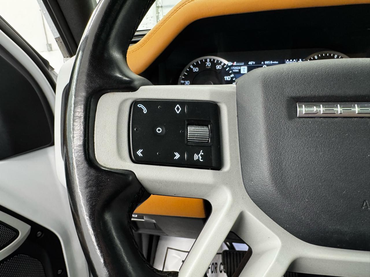 Land Rover Defender 110 X-Dynamic SE AWD 2023