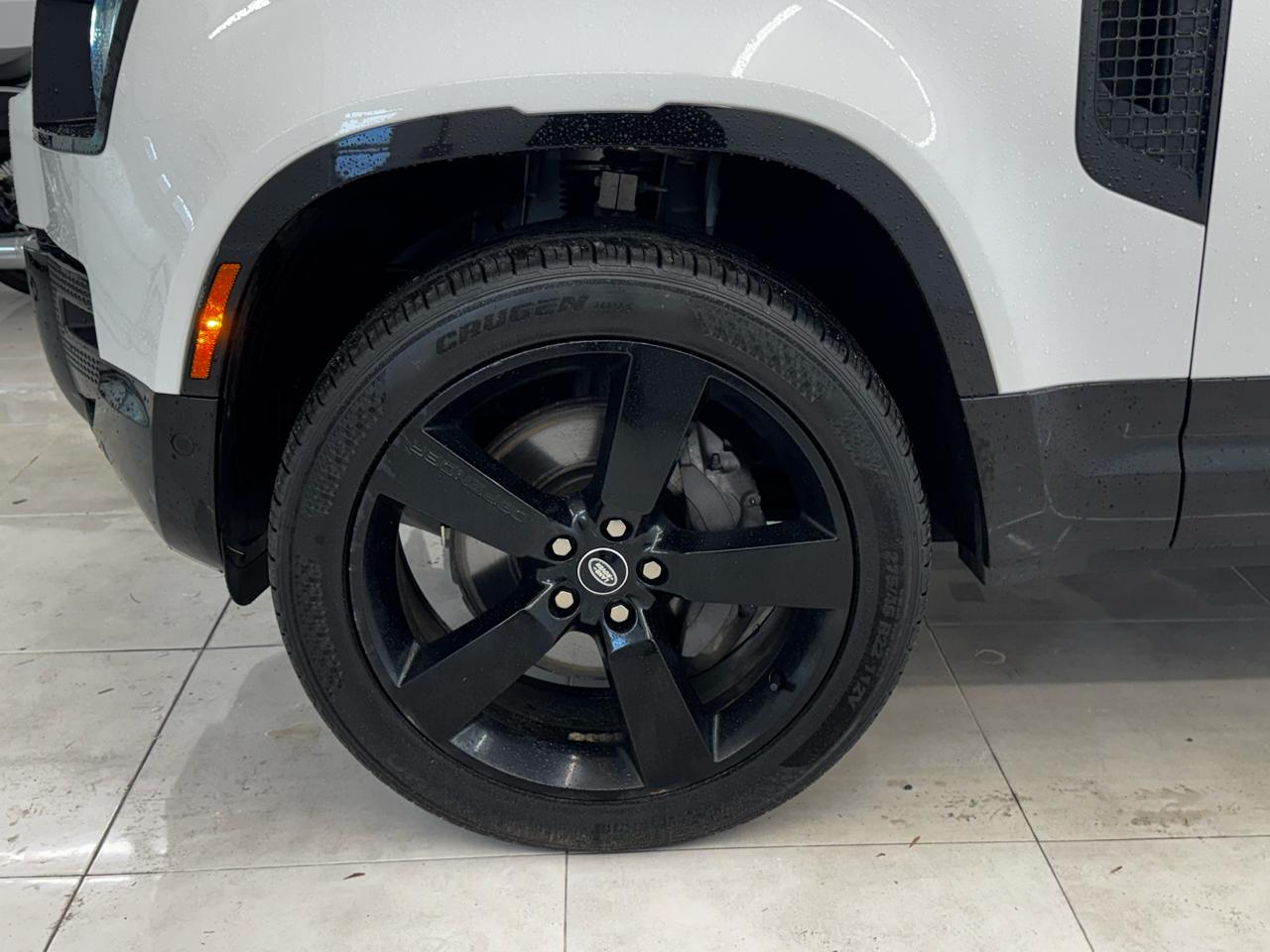 Land Rover Defender 110 X-Dynamic SE AWD 2023