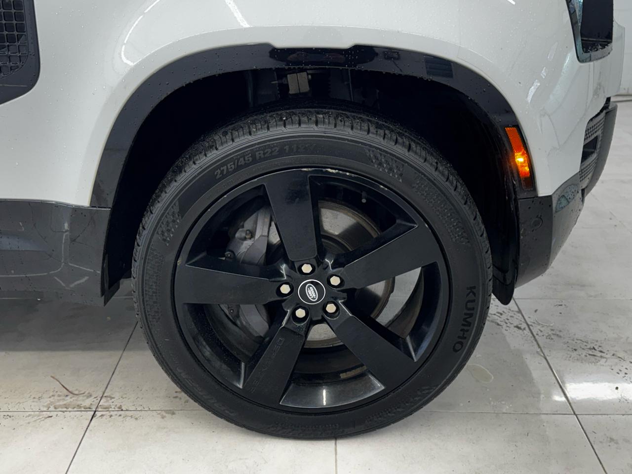 Land Rover Defender 110 X-Dynamic SE AWD 2023