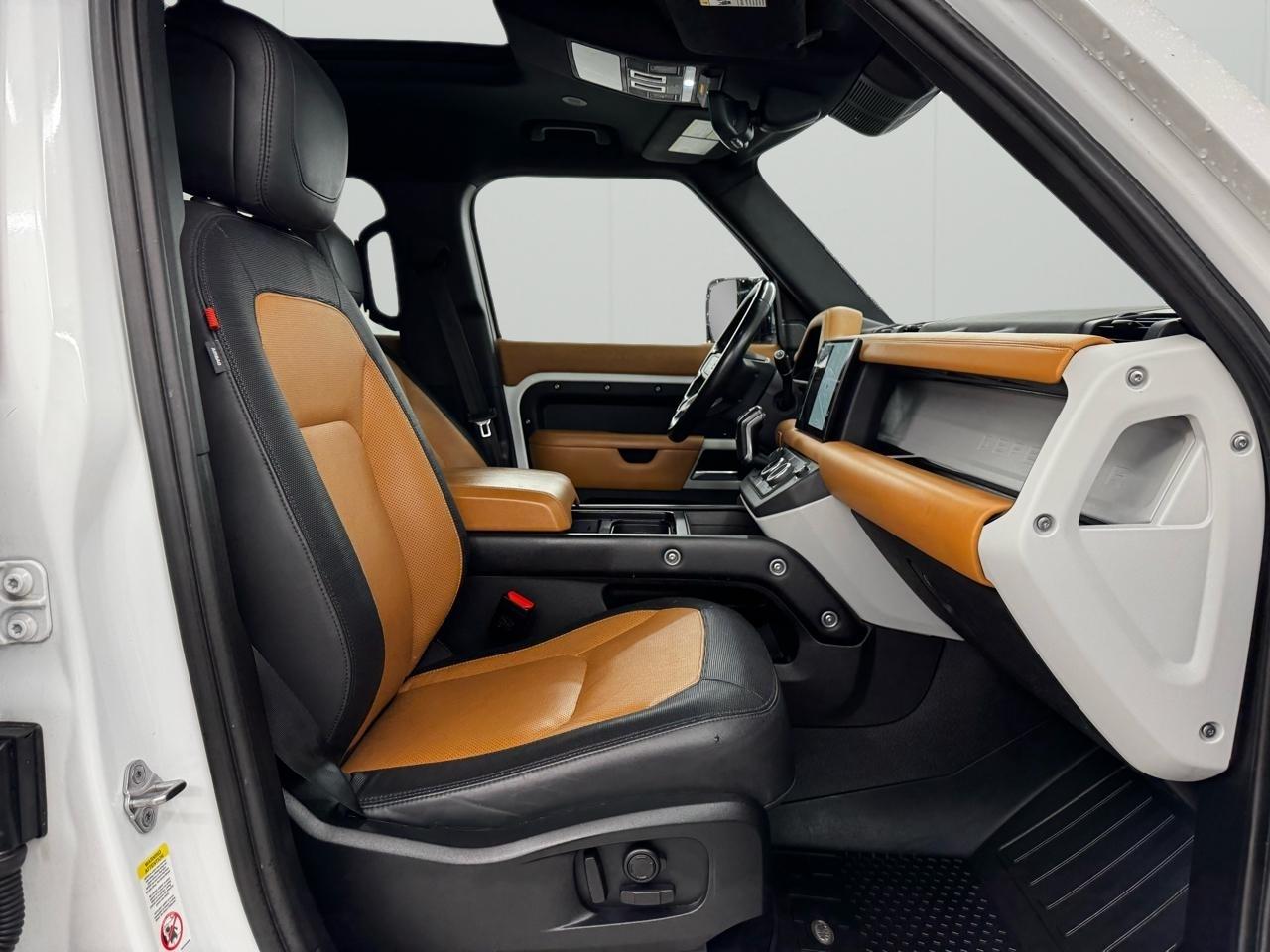 Land Rover Defender 110 X-Dynamic SE AWD 2023