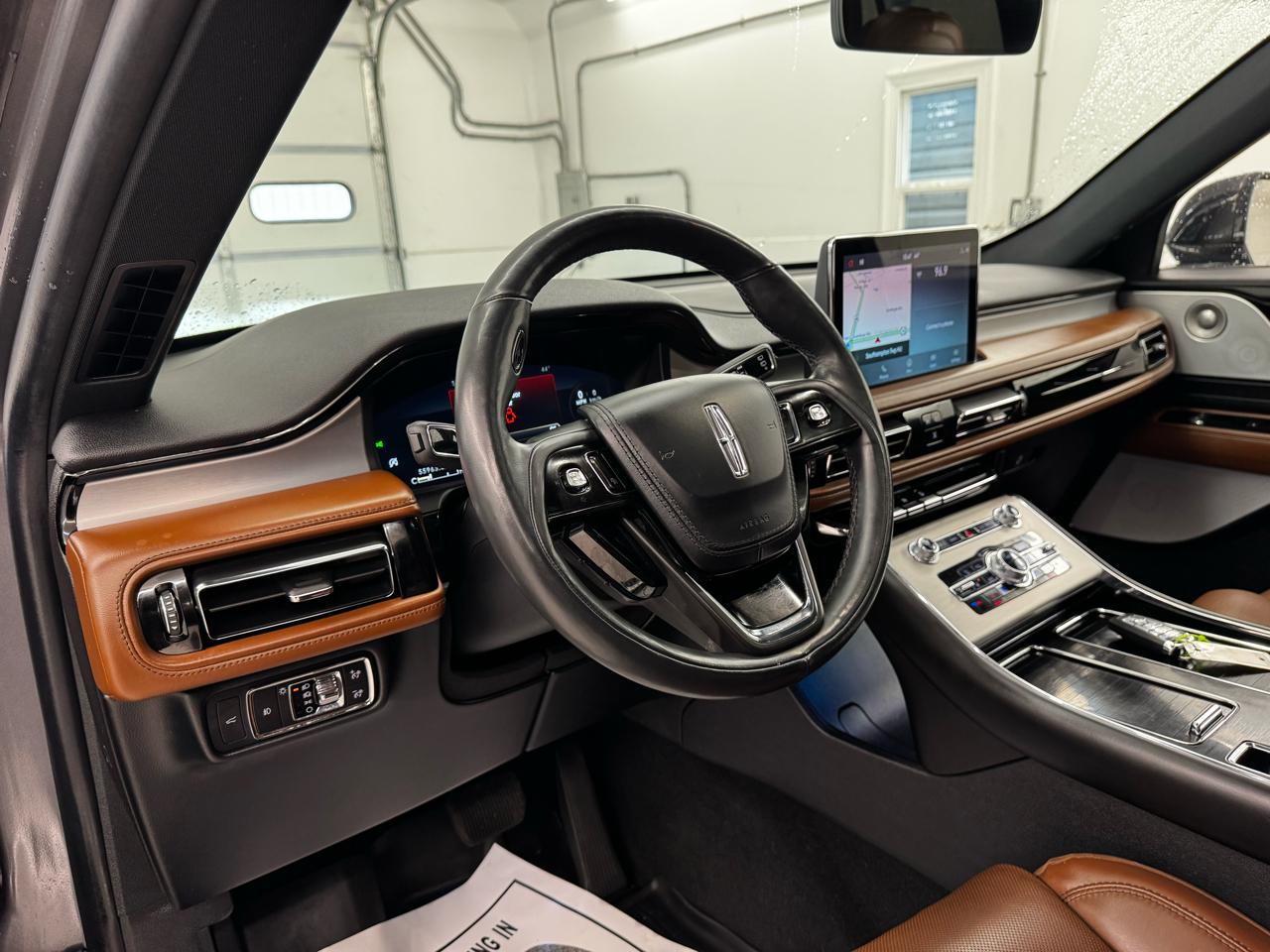 Lincoln Aviator Reserve AWD 2021