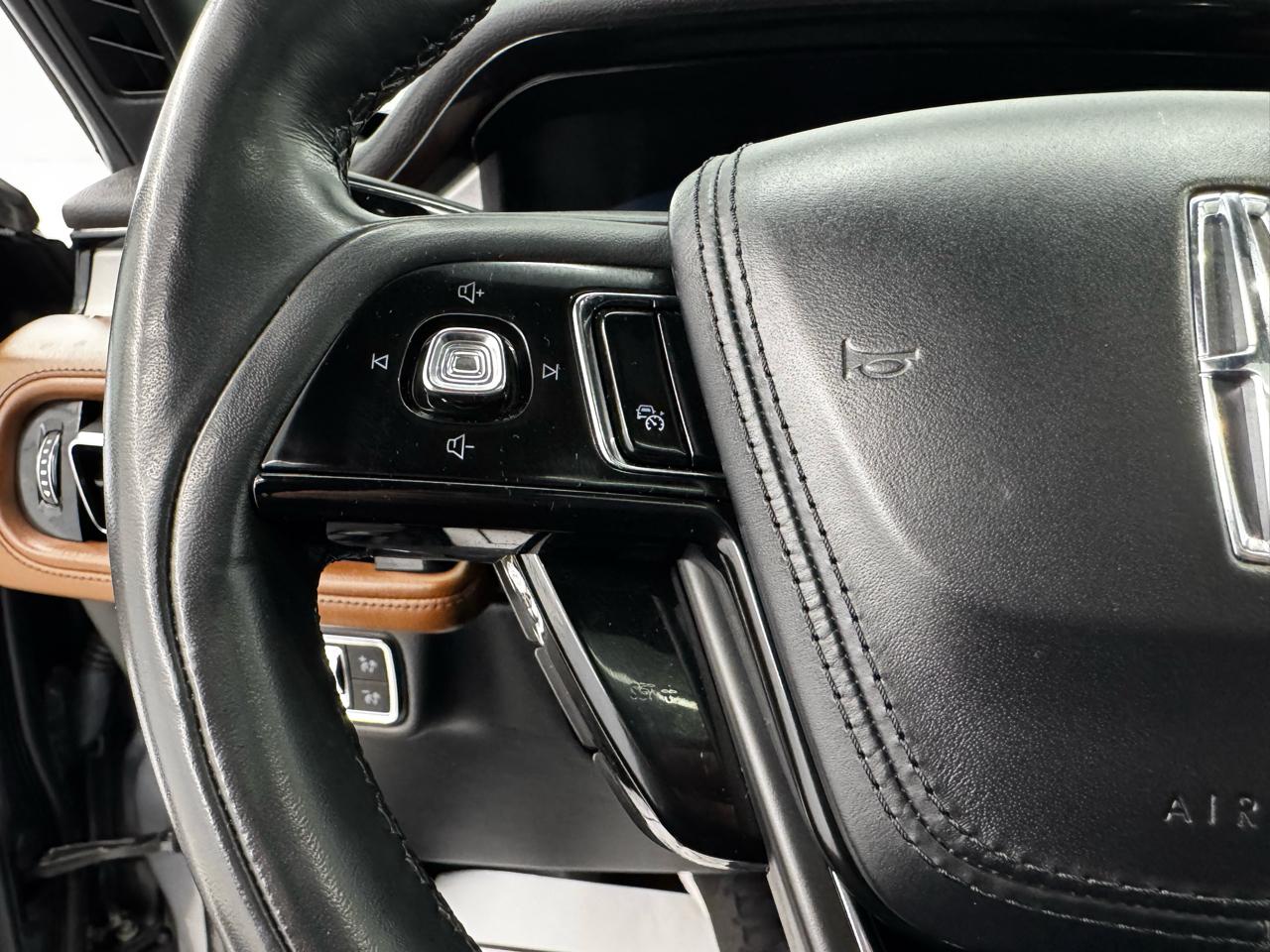 Lincoln Aviator Reserve AWD 2021