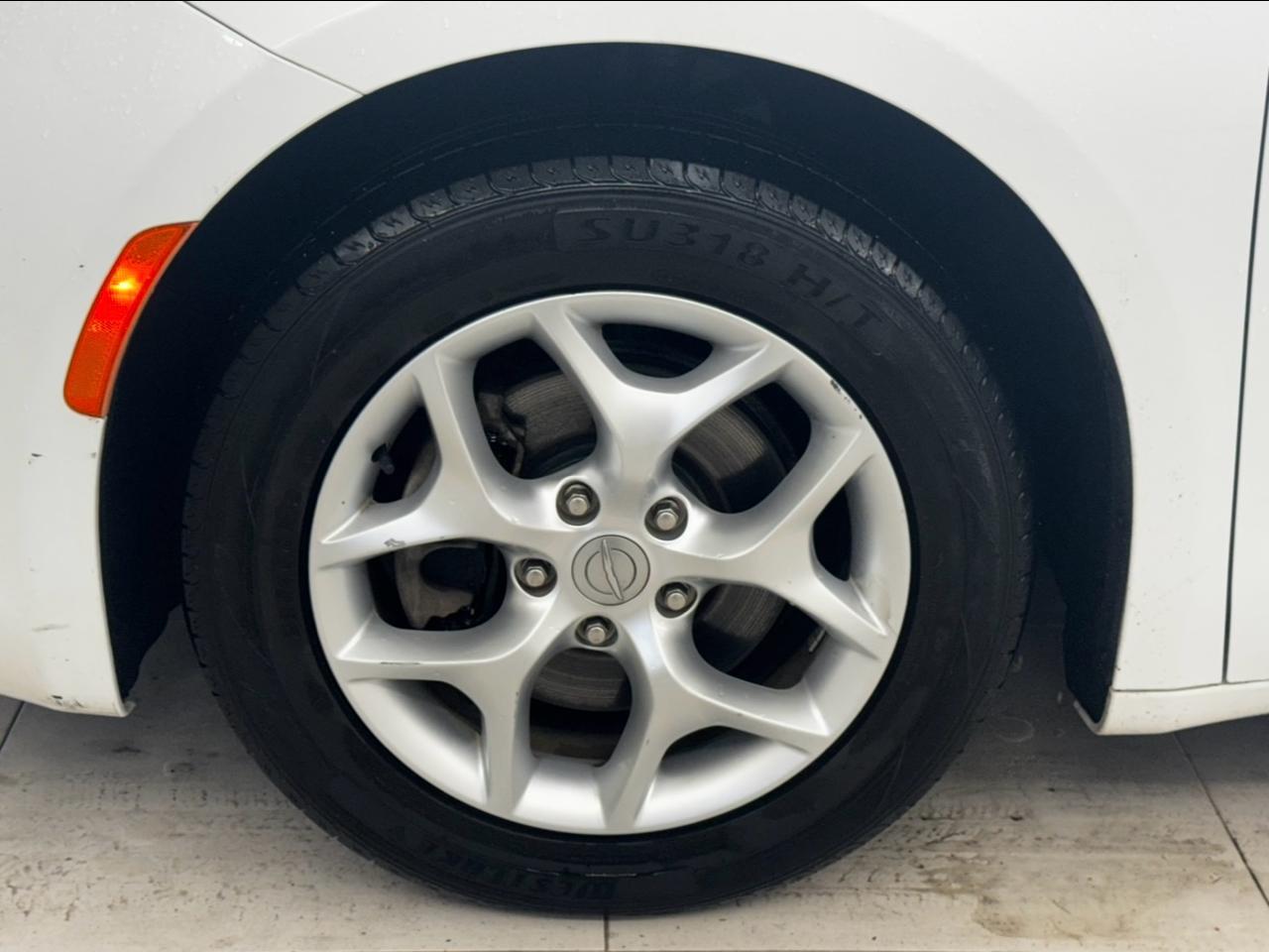 Chrysler Pacifica Touring-L FWD 2017