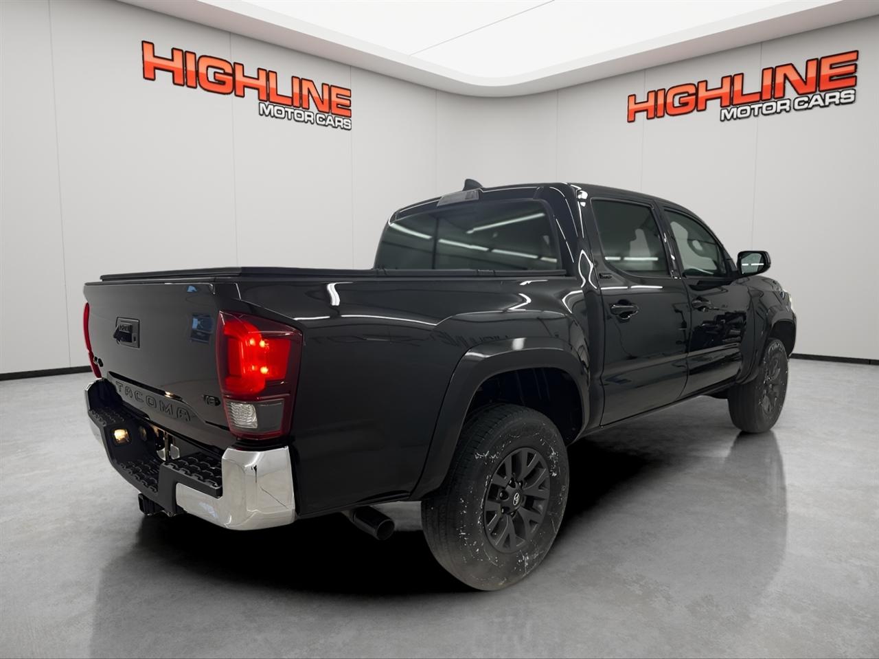 Toyota Tacoma 4WD TRD Off Road Double Cab 5' Bed V6 MT (Natl) 2023