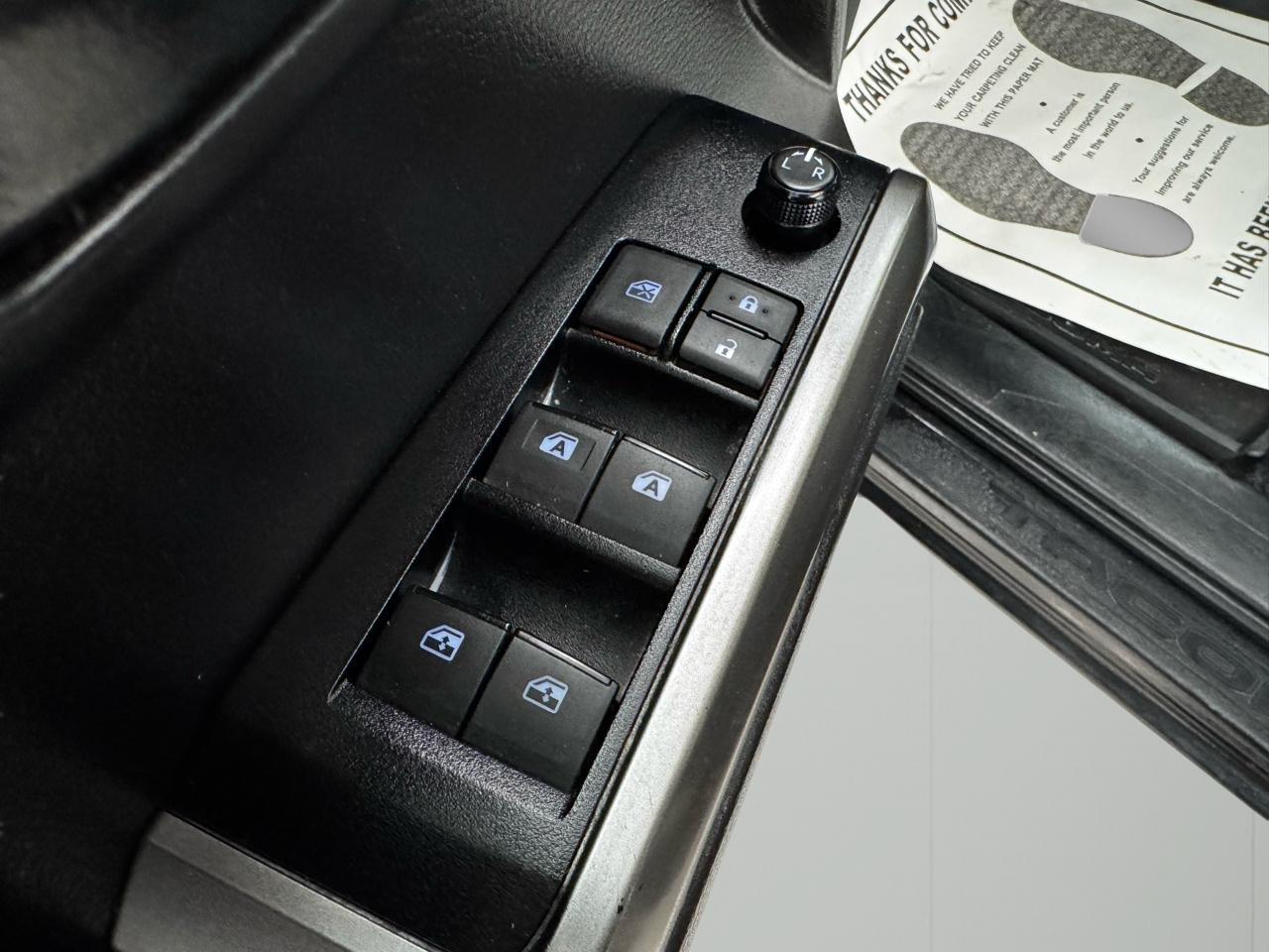 Toyota Tacoma 4WD TRD Off Road Double Cab 5' Bed V6 MT (Natl) 2023