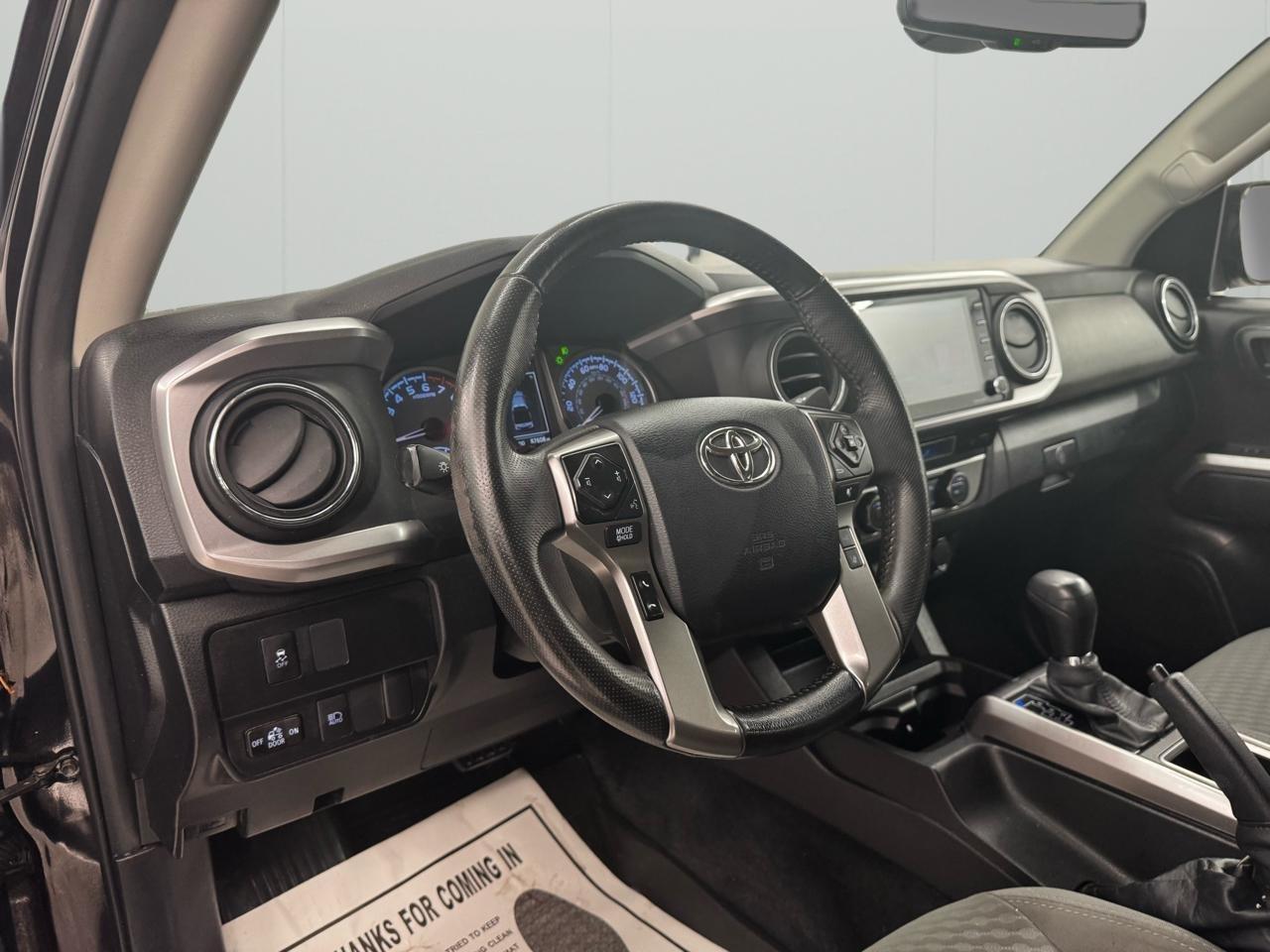 Toyota Tacoma 4WD TRD Off Road Double Cab 5' Bed V6 MT (Natl) 2023