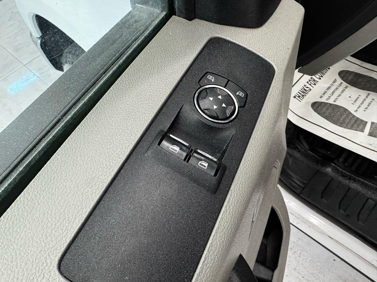 Ford Super Duty F-250 SRW XLT 2WD Reg Cab 8' Box 2020