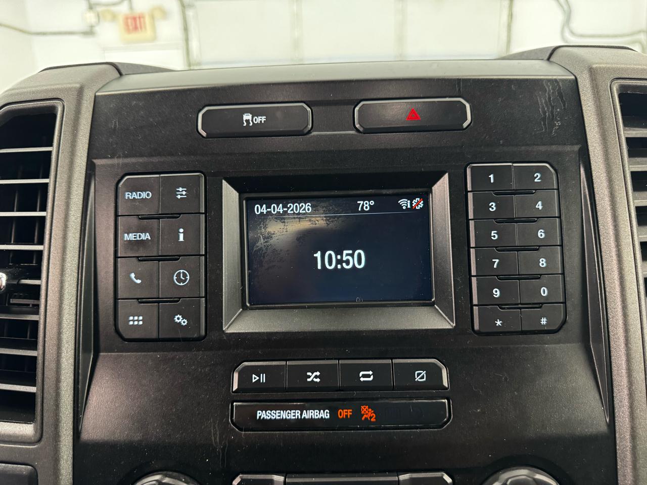 Ford Super Duty F-250 SRW XLT 2WD Reg Cab 8' Box 2020