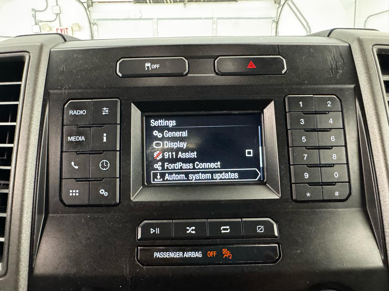 Ford Super Duty F-250 SRW XLT 2WD Reg Cab 8' Box 2020