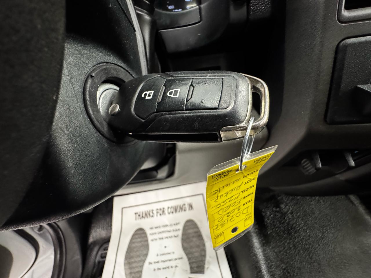 Ford Super Duty F-250 SRW XLT 2WD Reg Cab 8' Box 2020