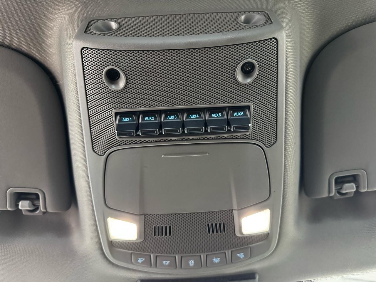 Ford Super Duty F-250 SRW XL 2WD Reg Cab 8' Box 2020