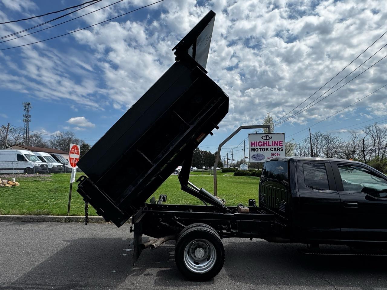 Ford Super Duty F-550 DRW Lariat 4WD SuperCab 168" WB 60" CA 2019
