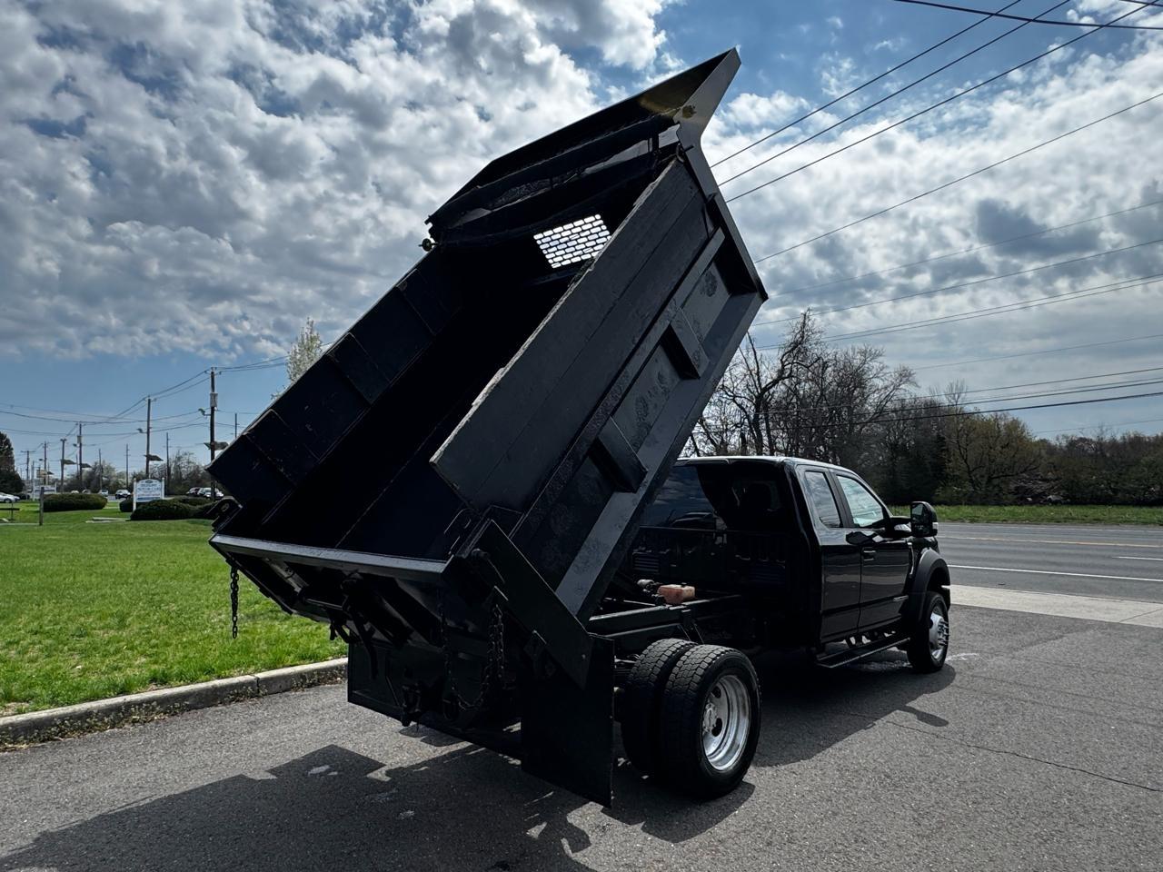 Ford Super Duty F-550 DRW Lariat 4WD SuperCab 168" WB 60" CA 2019