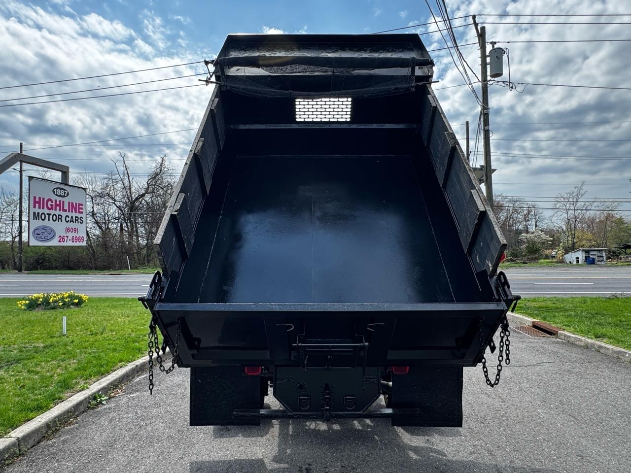 Ford Super Duty F-550 DRW Lariat 4WD SuperCab 168" WB 60" CA 2019