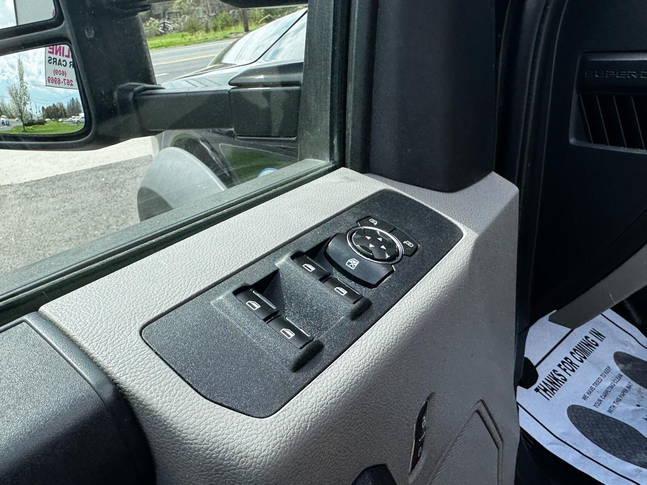 Ford Super Duty F-550 DRW Lariat 4WD SuperCab 168" WB 60" CA 2019