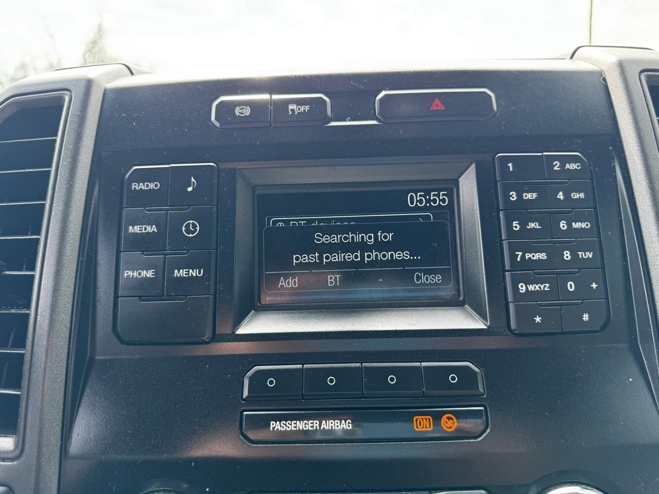 Ford Super Duty F-550 DRW Lariat 4WD SuperCab 168" WB 60" CA 2019