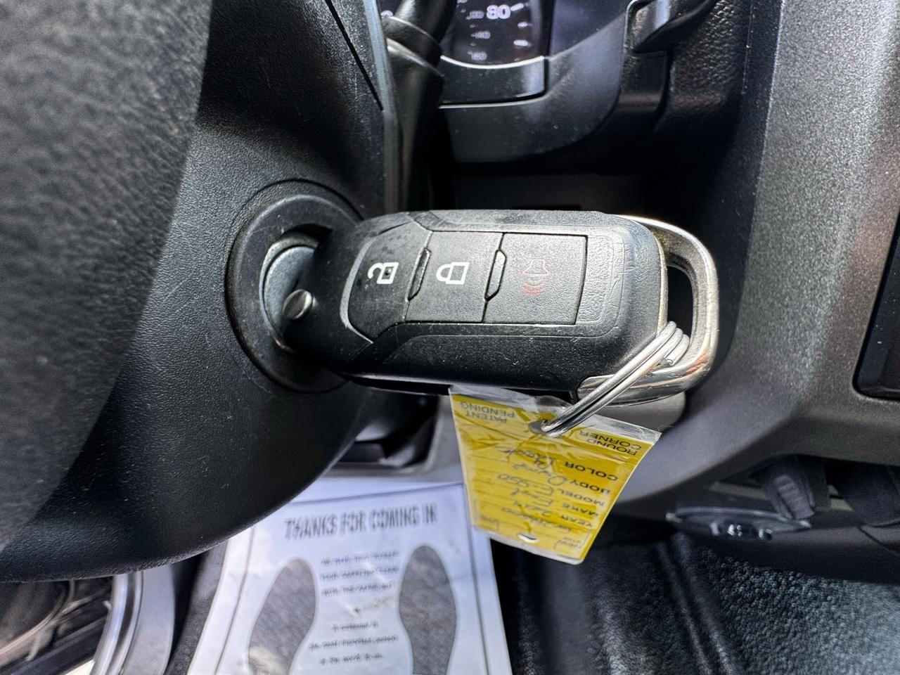 Ford Super Duty F-550 DRW Lariat 4WD SuperCab 168" WB 60" CA 2019