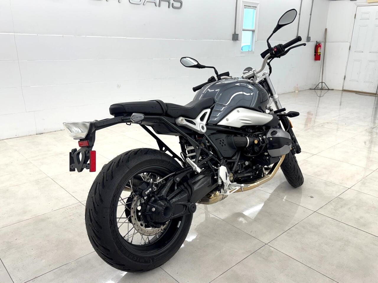 BMW R Nine T Pure  2023