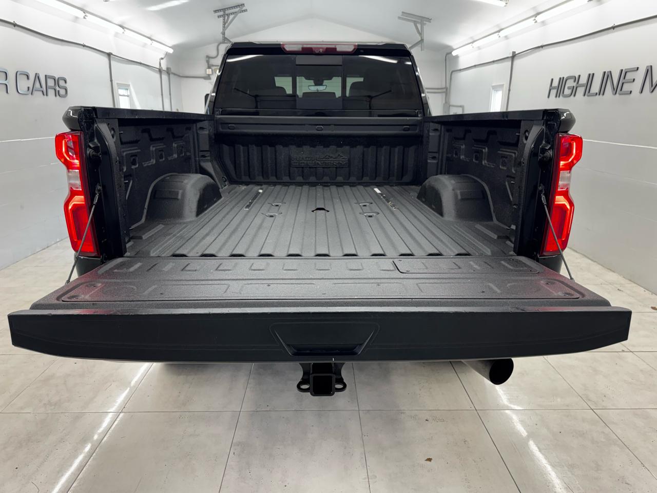 Chevrolet Silverado 2500HD 4WD Crew Cab 159" High Country 2020