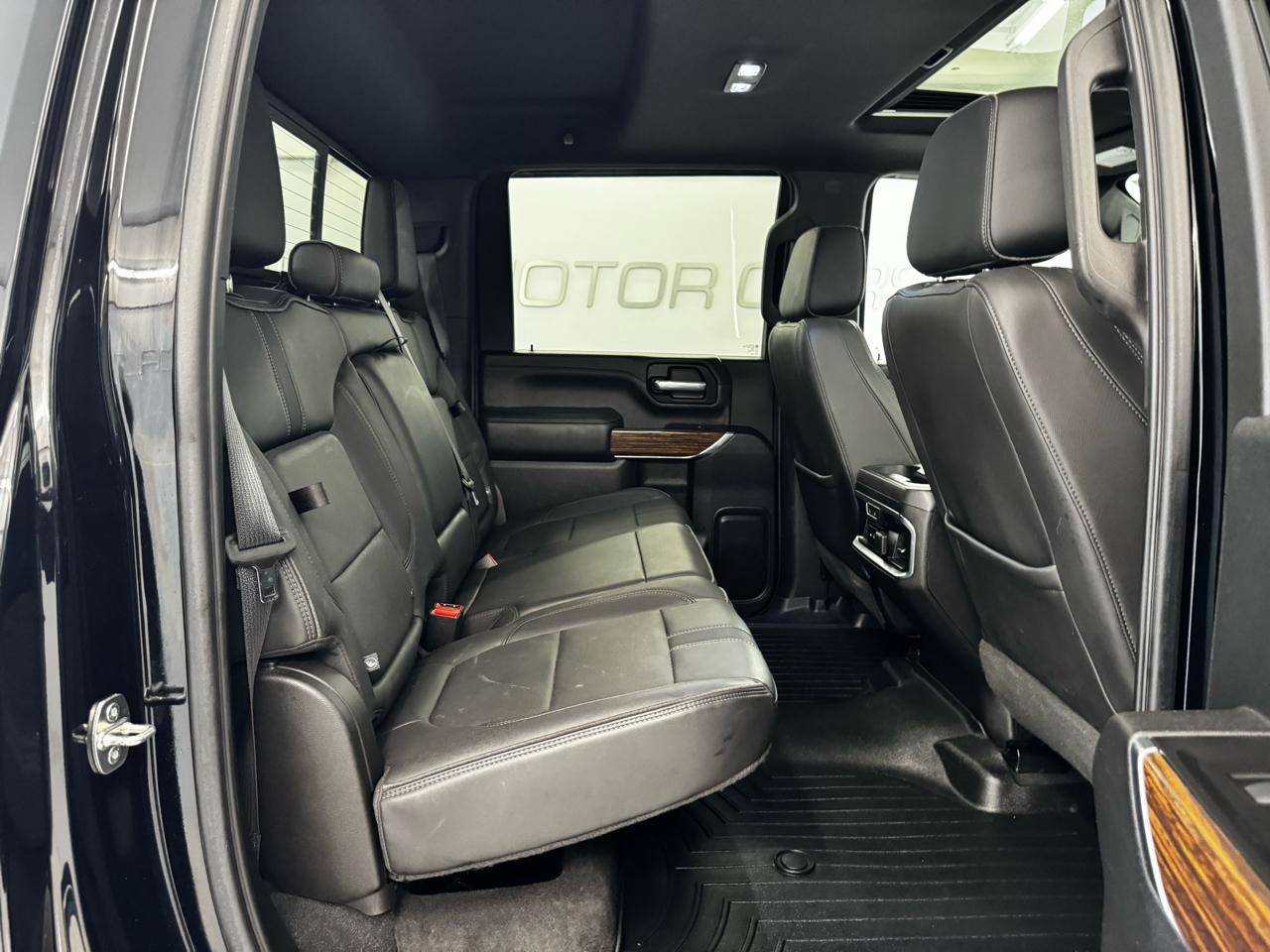 Chevrolet Silverado 2500HD 4WD Crew Cab 159" High Country 2020