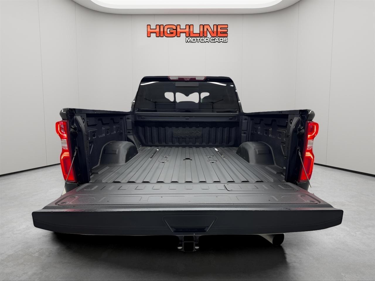 Chevrolet Silverado 2500HD 4WD Crew Cab 159" High Country 2020