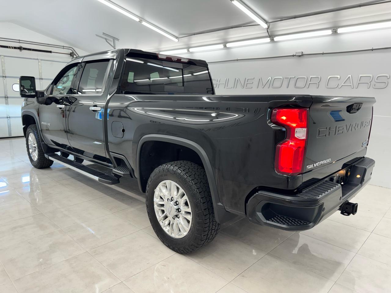 Chevrolet Silverado 2500HD 4WD Crew Cab 159" High Country 2020