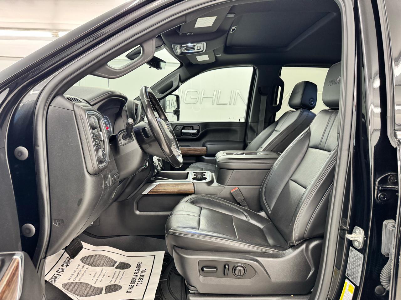Chevrolet Silverado 2500HD 4WD Crew Cab 159" High Country 2020