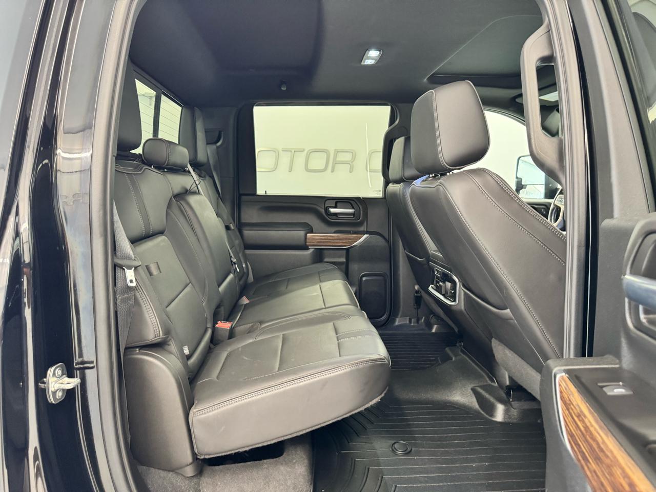 Chevrolet Silverado 2500HD 4WD Crew Cab 159" High Country 2020